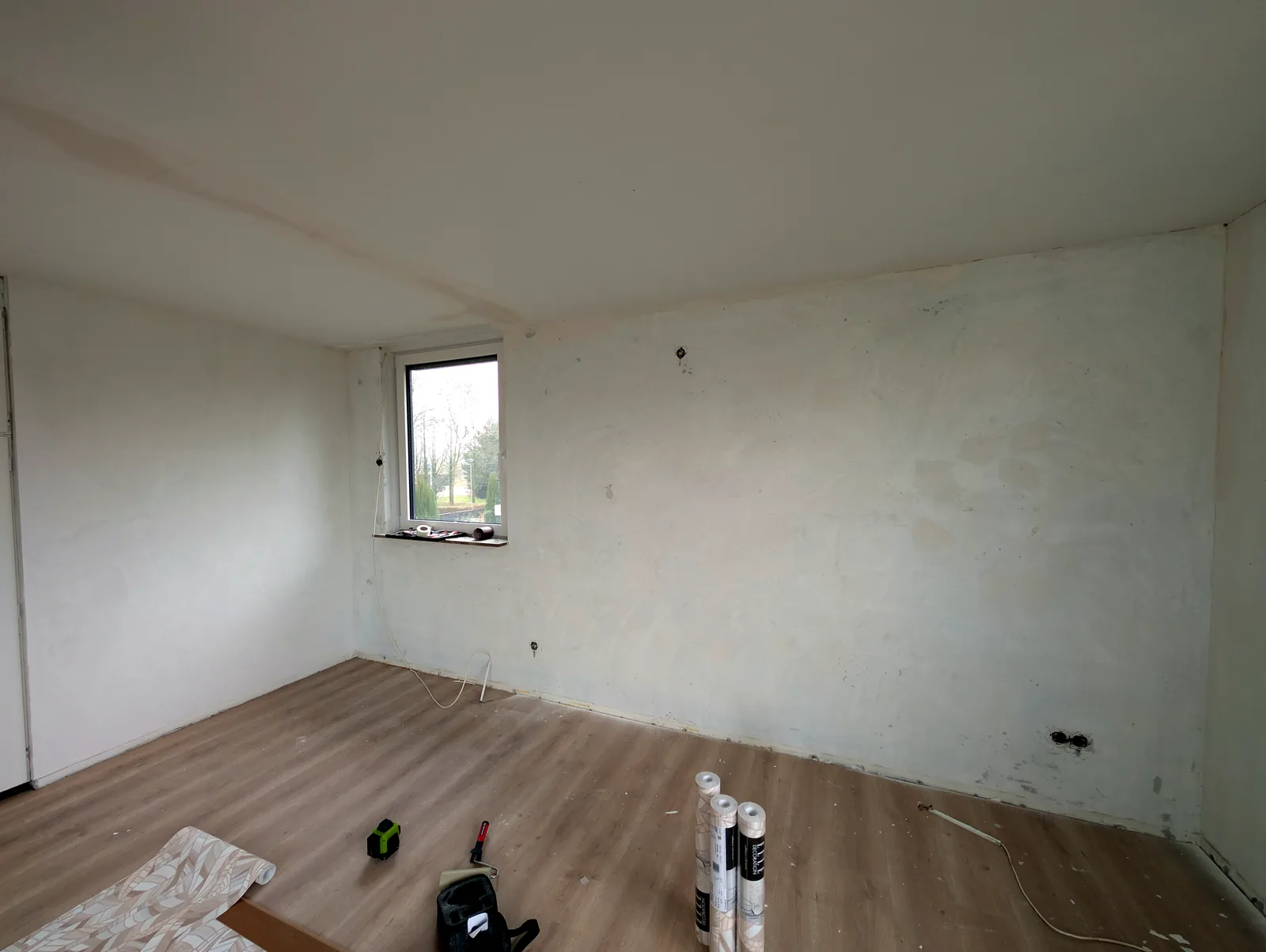 Wanden Spaubeek voor het behangen